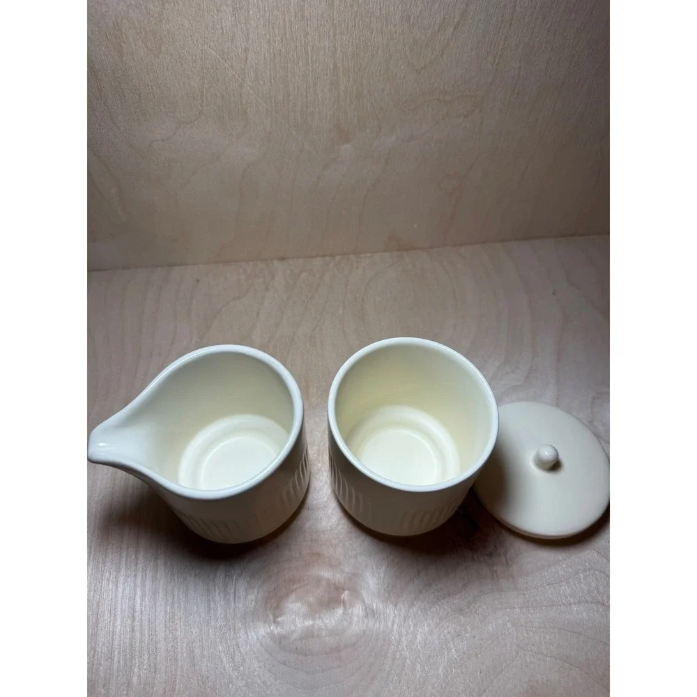 Citrine Creamer and Lidded Sugar Bowl Set Cream Ribbed‎ Ceramic Minimalist